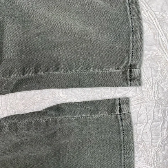 GUESS pants - Picture 8 of 8
